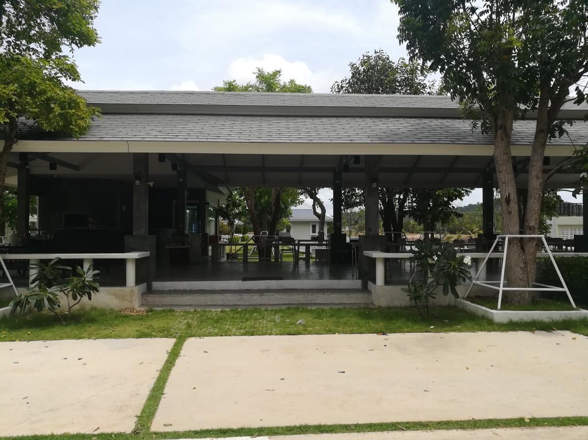 The Lake Hill Resort Pran Buri Εξωτερικό φωτογραφία
